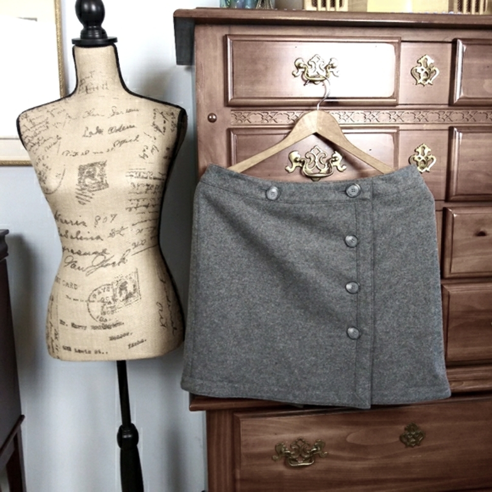 Ann Taylor Gray Wool Skirt